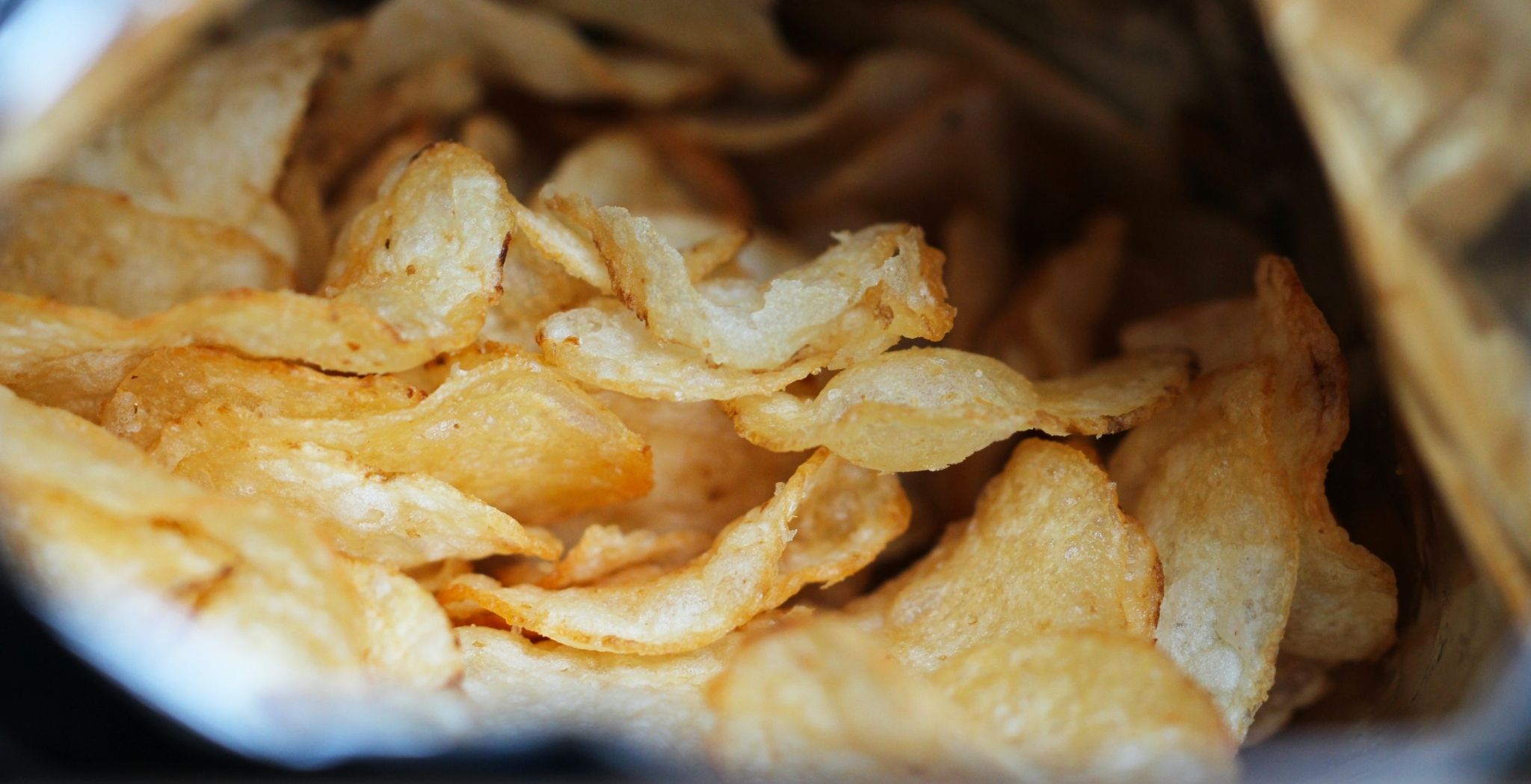 Shrinkflation » : quel est ce phénomène qui touche nos paquets de chips ?