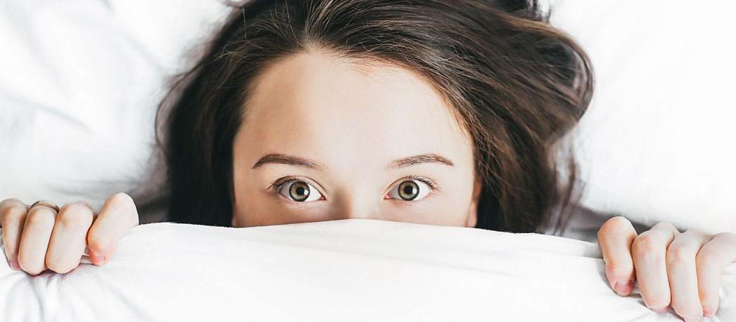 Nez bouché la nuit : nos solutions pour mieux dormir