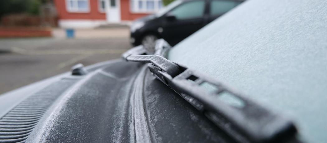 Les bons réflexes pour protéger votre voiture contre le froid