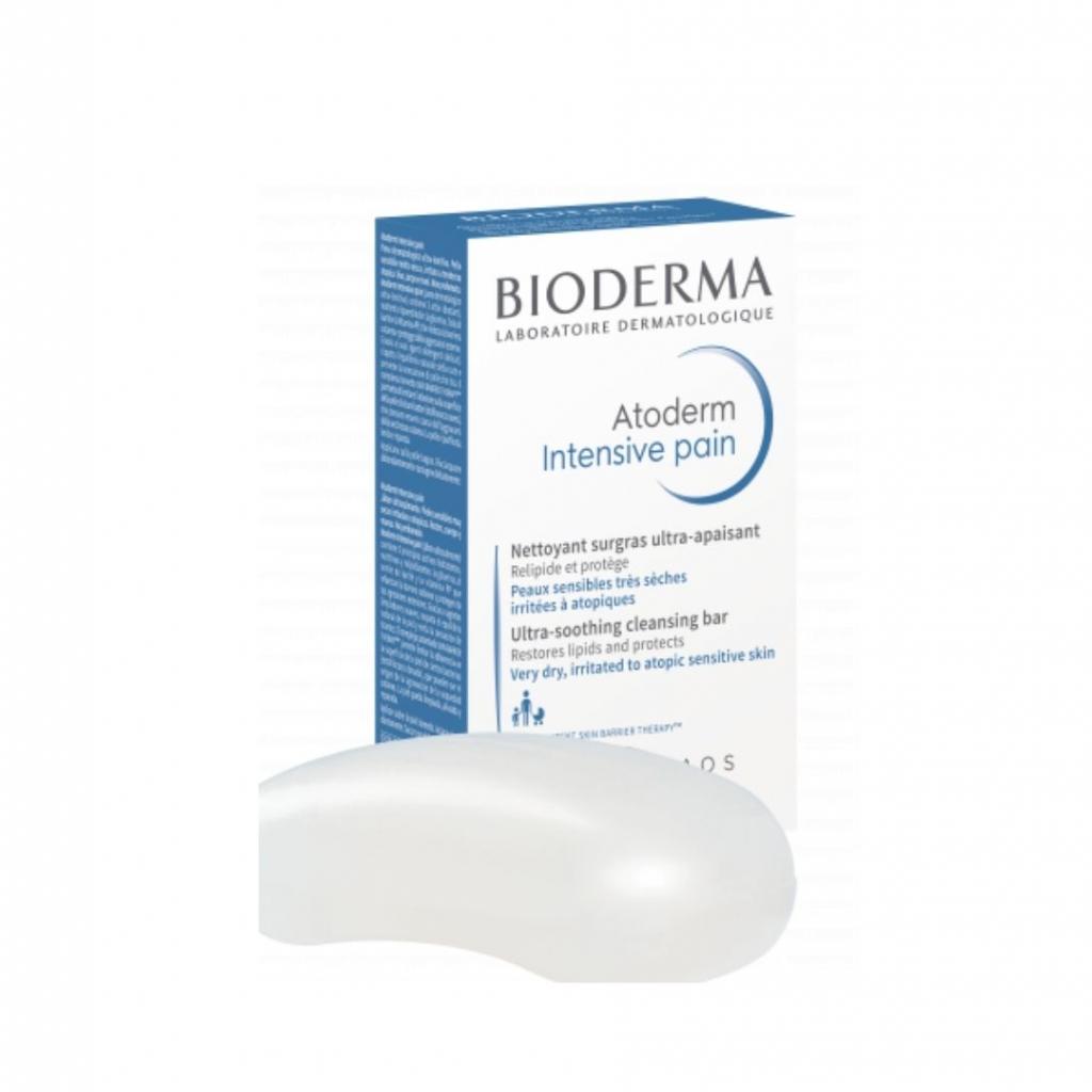 <em>Pain de savon surgras ultra-apaisant, Bioderma, 150 g.</em>