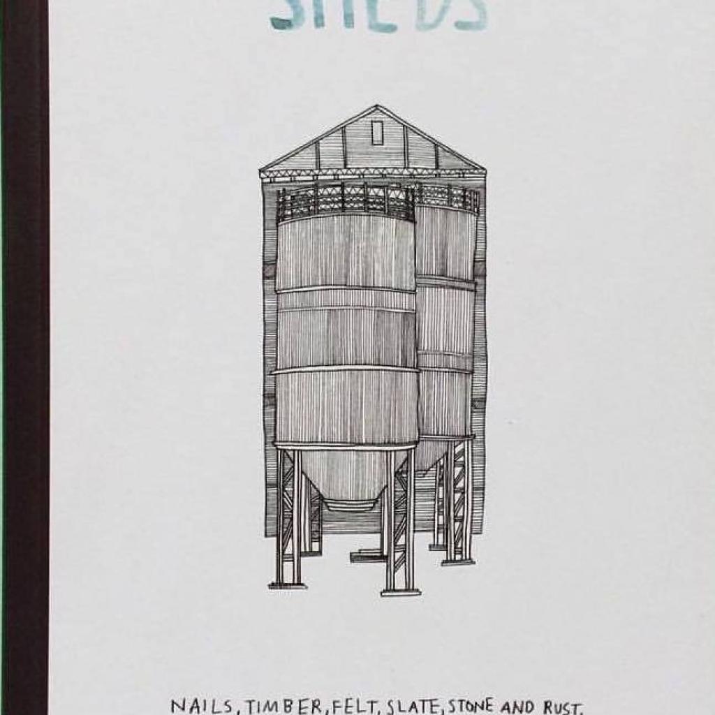 Sheds est l’un des premiers livre-carnet conçu par Nigel Peake. Publié en 2007, il contient des dessins inspirés de sa fascination pour les structures vernaculaires, de ses voyages en Chine et d’un trip à vélo à travers l’Europe durant lequel il a croqué silos à grains, granges et hangars.