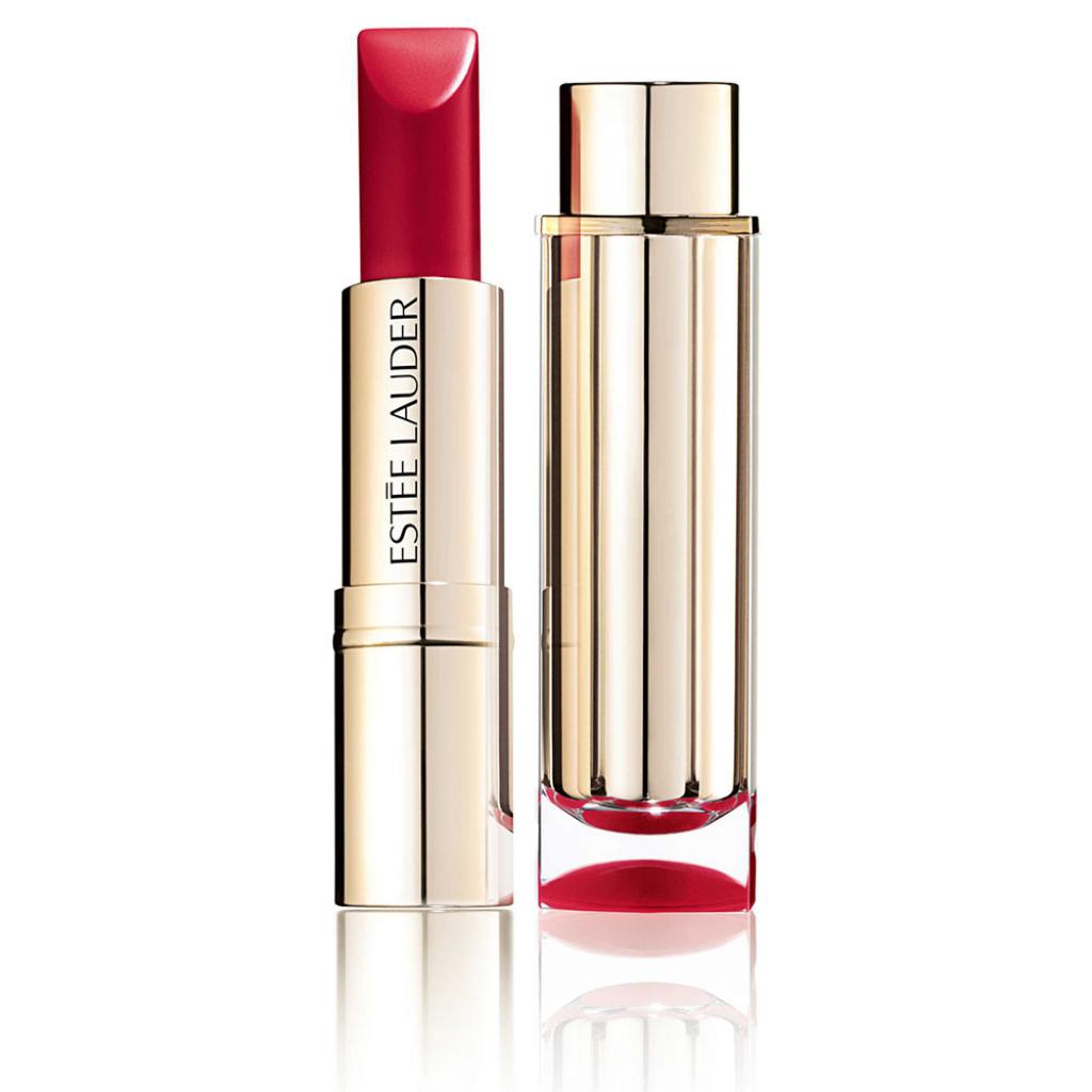 Le rouge "Miroir, mon beau miroir". Rouge à lèvres pure <em>Color Love</em>, Estée Lauder, Bar red, 23,50 €.